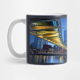 Zubizuri bridge & the scyscrapers of Bilbao Mug